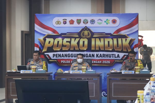 Astamaops Kapolri Kerahkan 200 Personel Brimob dan 4 Water Cannon untuk Perkuat Penanganan Karhutla di Kalteng
