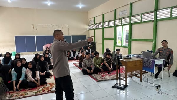 Polresta Pontianak Sosialisasikan Penerimaan Siswa SMA Kemala Taruna Bhayangkara Tahun Ajaran 2027/2028