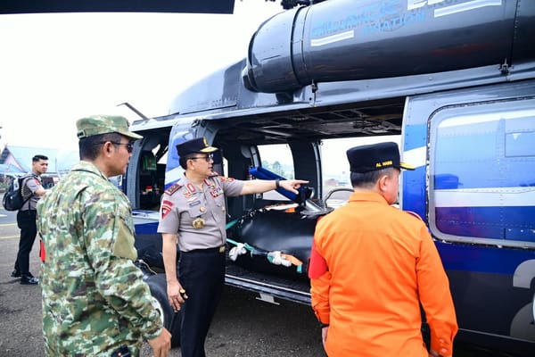 Perkuat Penanganan Karhutla, Kapolda Jambi dan Gubernur Lepas 90 Personel ke Taman Nasional Berbak