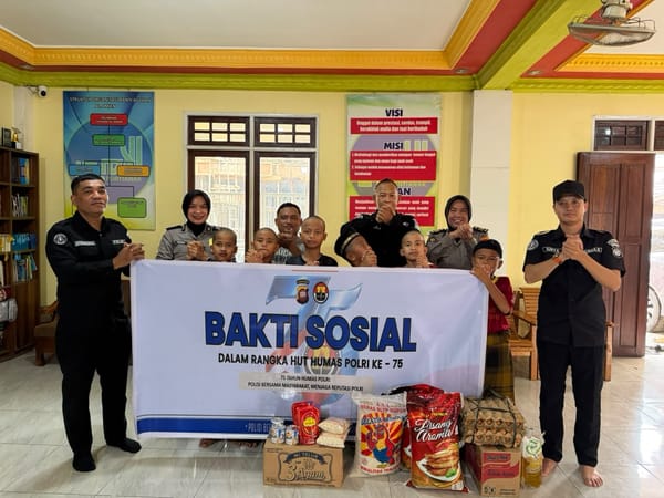 Jelang HUT ke-75 Humas Polri, Humas Polresta Pontianak Tebar Kepedulian di Panti Asuhan Al Amin