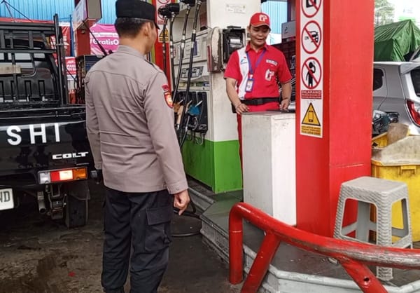 Patroli Enggang Selatan Hadir di SPBU Imbon, Pastikan Distribusi BBM dan Arus Lalu Lintas Tetap Lancar