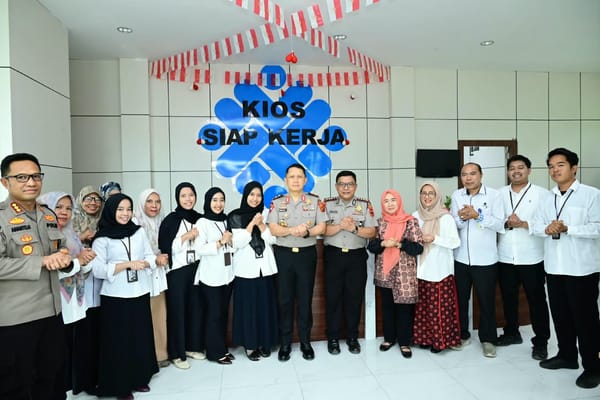 Tekan Angka Pengangguran, Kapolda Jambi Tinjau Pelatihan Vokasi bagi Masyarakat