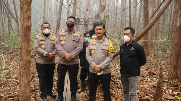 Kapolda Kalteng dan Dirpolsatwa Korsabhara Baharkam Polri Tinjau Orang Utan di Nyaru Menteng