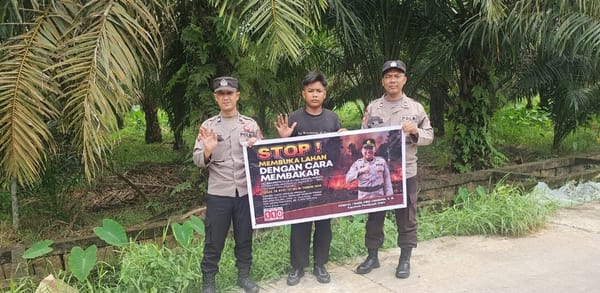 Kabut Asap Masih Menyelimuti Pontianak, Satbinmas Gencarkan Imbauan Stop Bakar Lahan