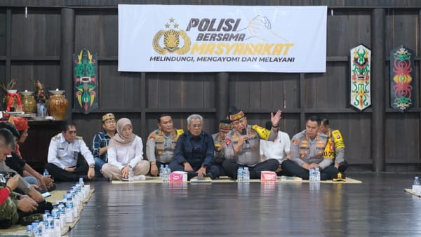 Kapolda Kalteng Kumpul Bareng Warga Pasir Panjang, Serap Aspirasi soal Karhutla hingga Narkoba