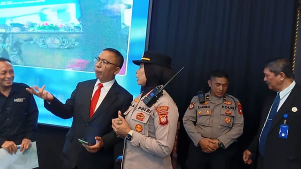 Kapolsek Pontianak Selatan Pimpin Monitoring Wisuda UNTAN, Pastikan Kegiatan Berjalan Aman dan Lancar
